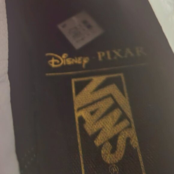 Very Collectible - Vans Toy Story Disney Old Skool shoes. Men's Sz 8 Womens 9.5 - Picture 5 of 8